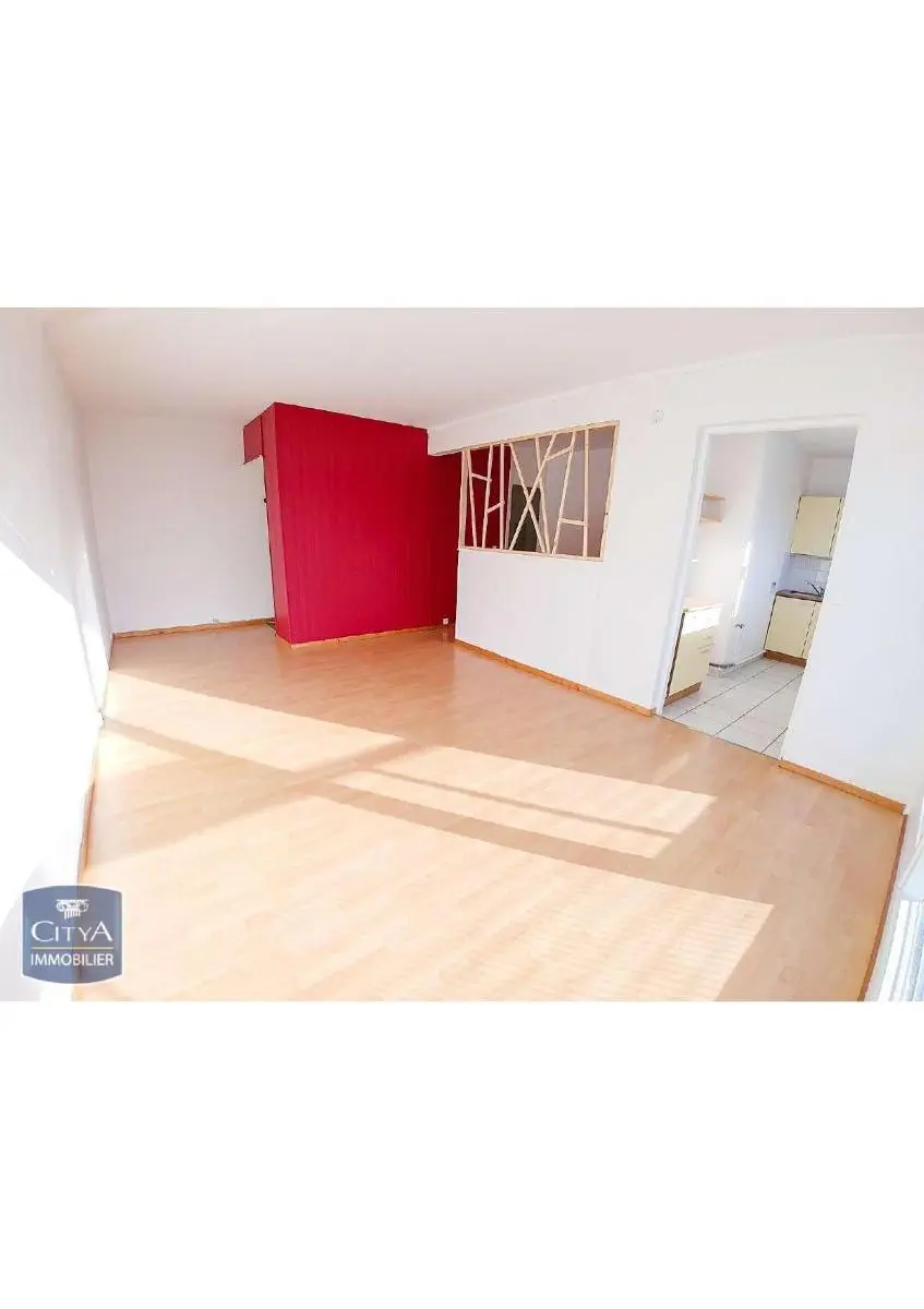 Photo 2 Appartement 1 pièce 43m²