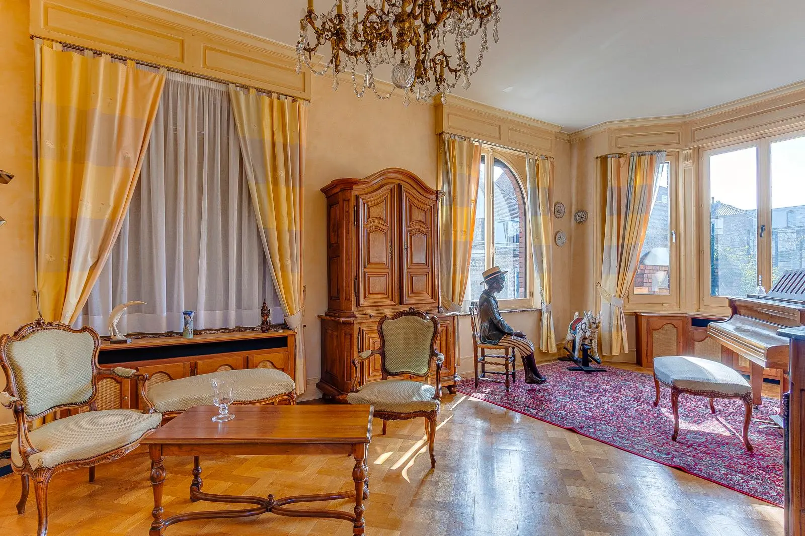 Photo 9 Maison 7 pièces 210m²