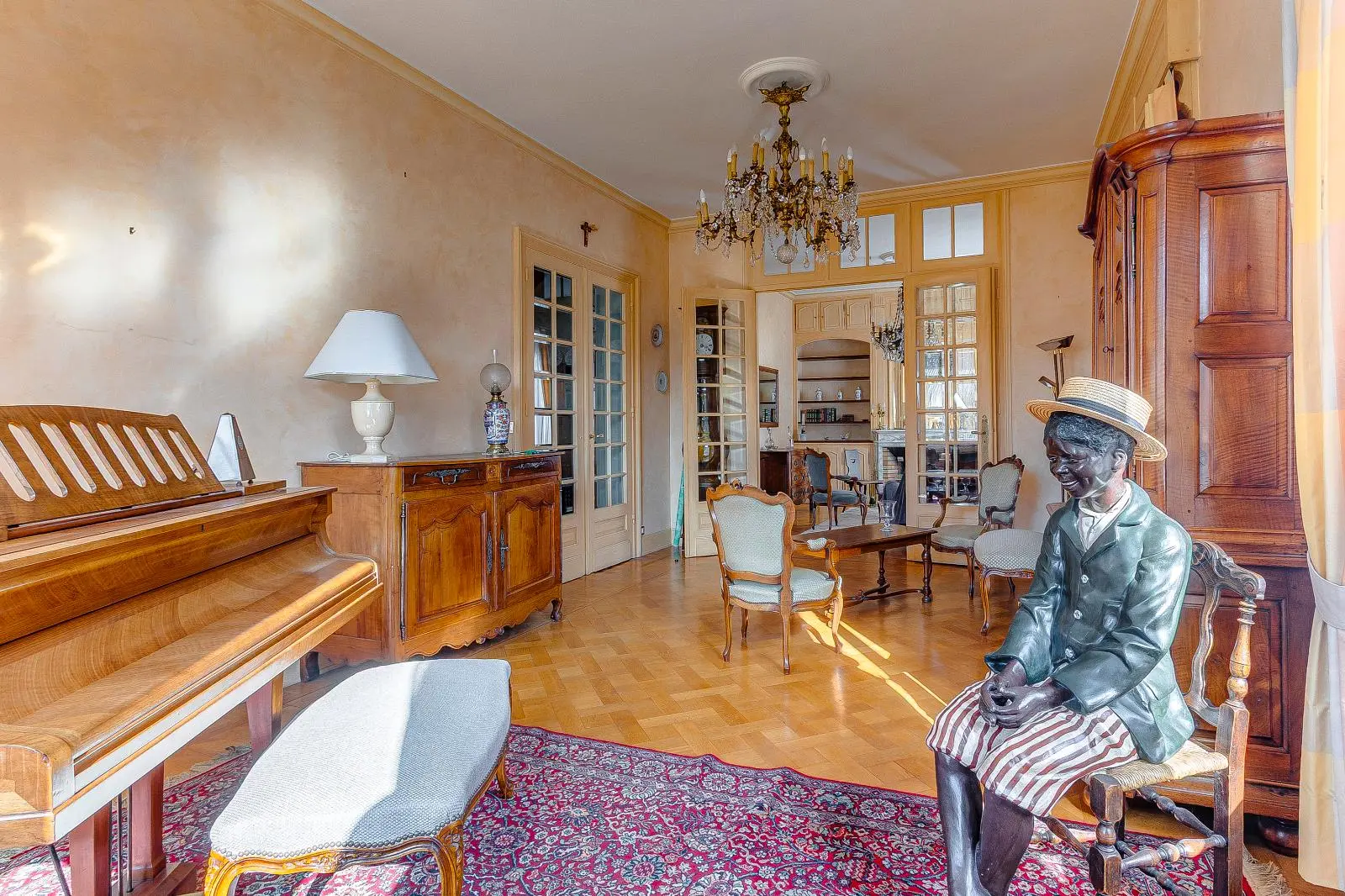 Photo 11 Maison 7 pièces 210m²