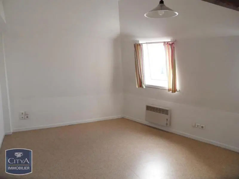 Photo 2 Appartement 1 pièce 21.63m²