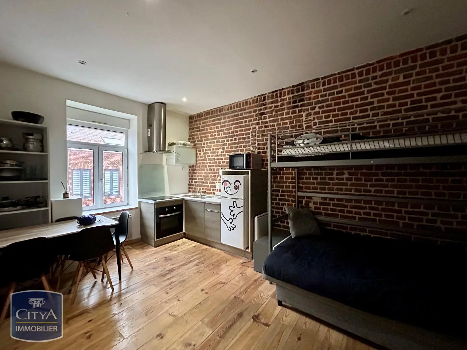 Photo 1 Appartement 1 pièce 20m²