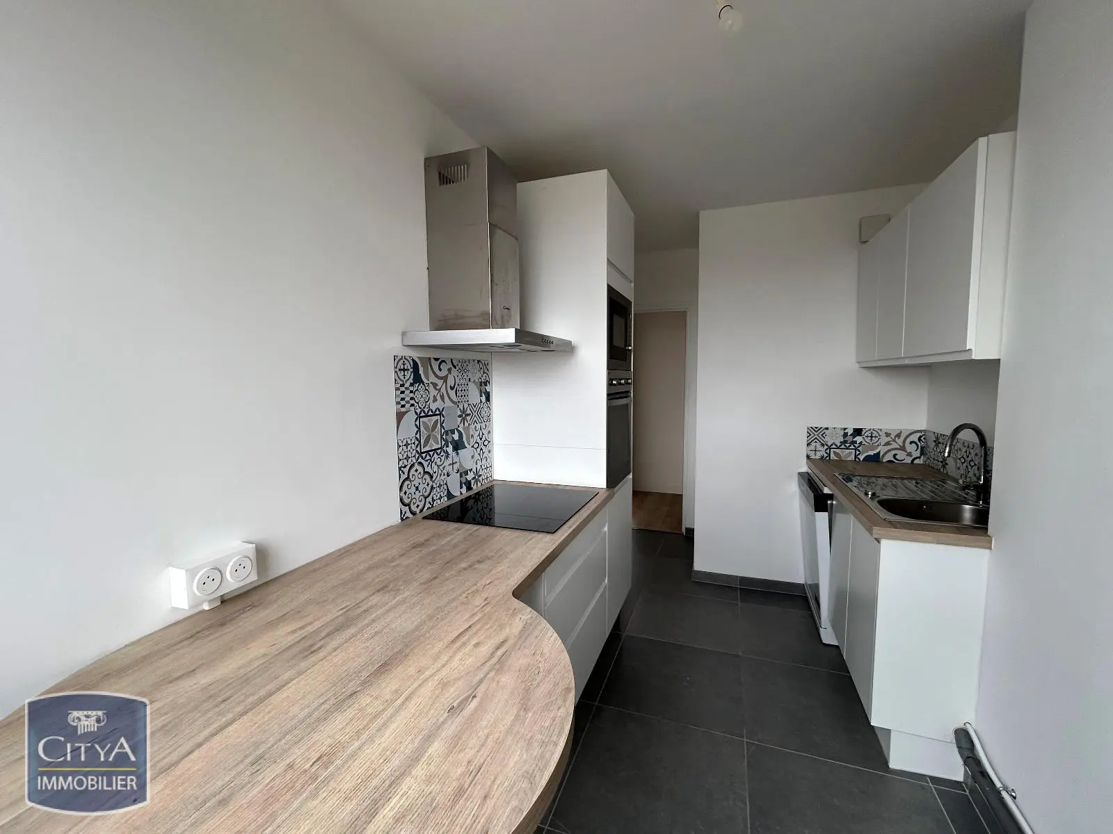 Photo 3 Appartement 4 pièces 74m²