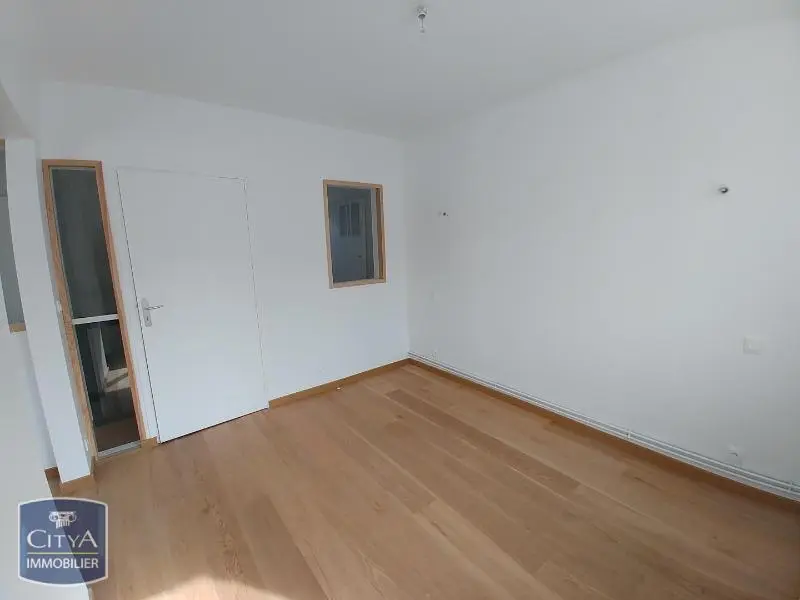 Photo 2 Appartement 1 pièce 35.15m²