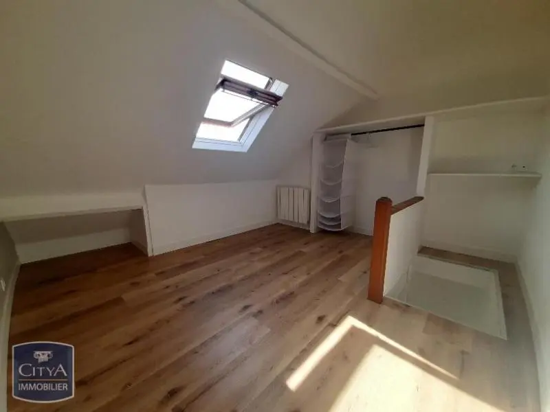 Photo 1 Appartement 1 pièce 18.82m²