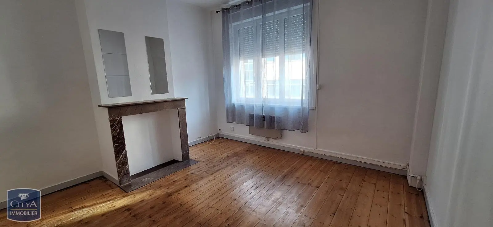 Photo 1 Appartement 1 pièce 23.93m²