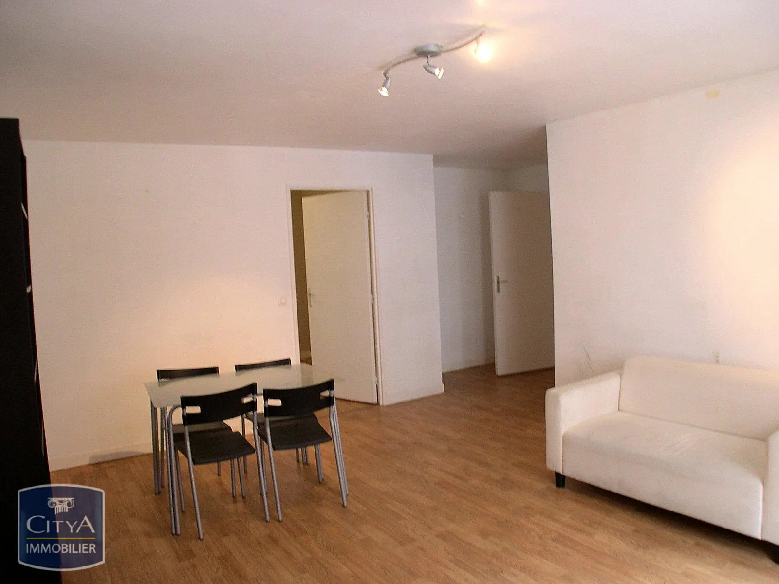 Photo 2 Appartement 2 pièces 48m²