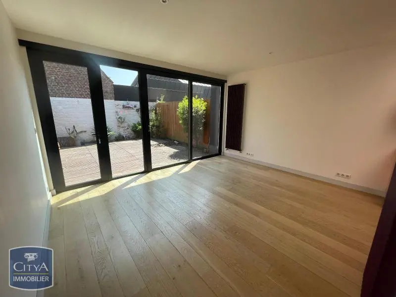 Photo 2 Maison 5 pièces 158.9m²