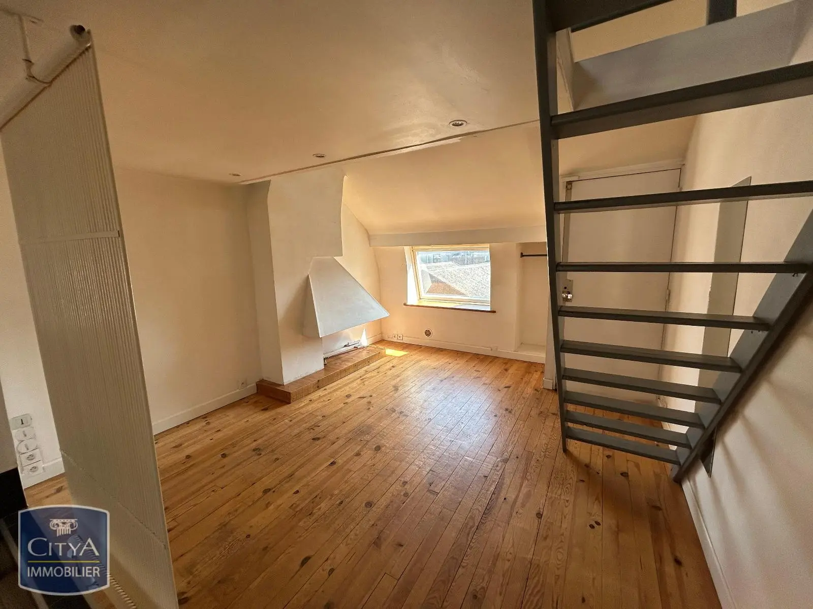 Photo 1 Appartement 1 pièce 26m²