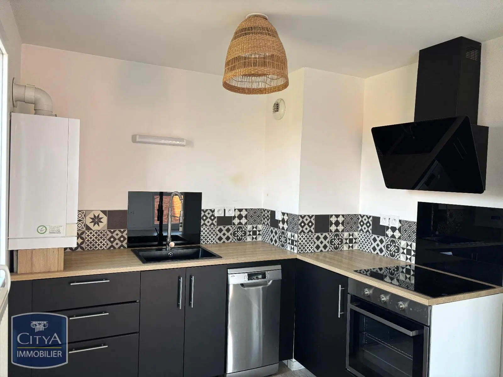 Photo 1 Appartement 2 pièces 52.41m²