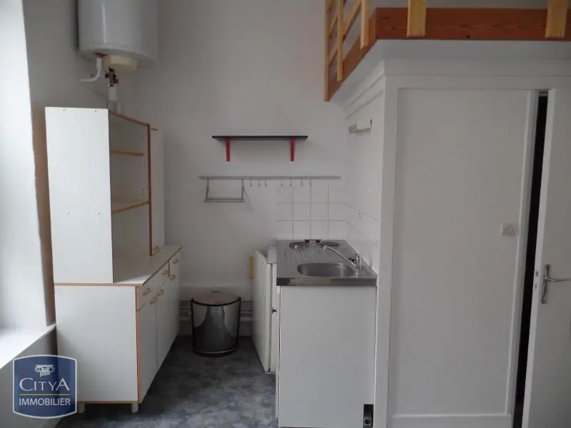 Photo 2 Appartement 1 pièce 20.92m²
