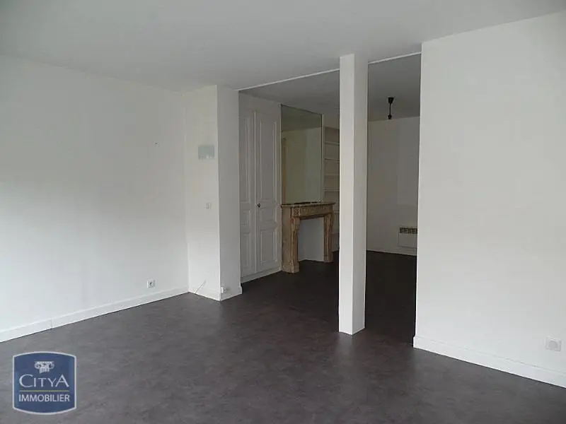 Photo 2 Appartement 1 pièce 42.84m²