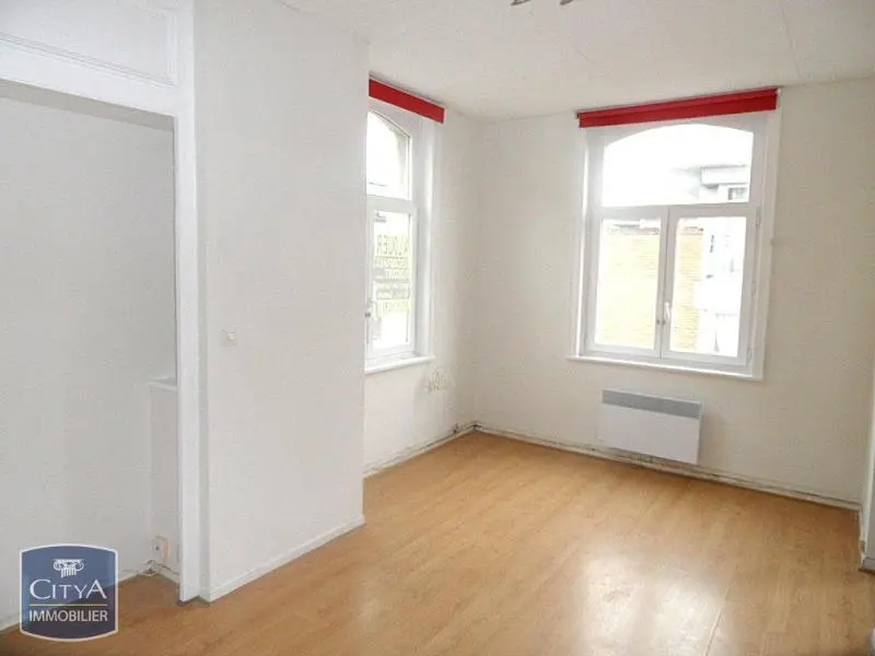 Photo 1 Appartement 1 pièce 28.46m²