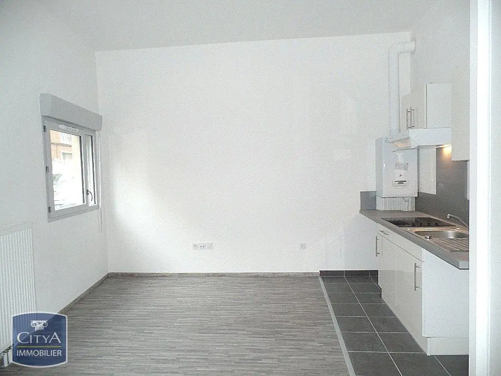Photo 1 Appartement 1 pièce 27.6m²