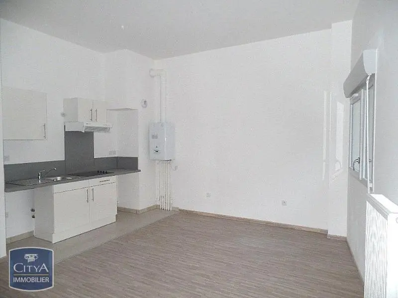 Photo 1 Appartement 1 pièce 27.6m²