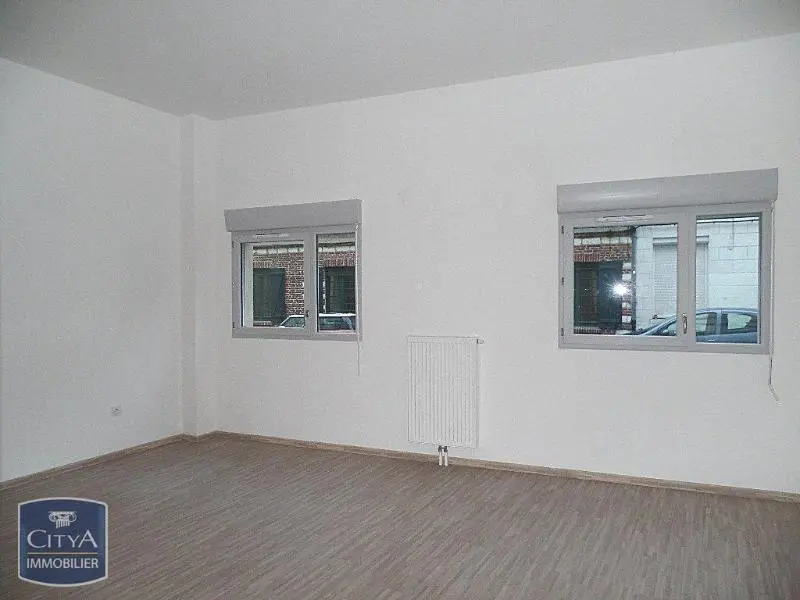Photo 2 Appartement 1 pièce 27.6m²