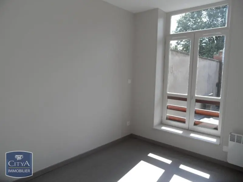 Photo 2 Appartement 1 pièce 22.31m²