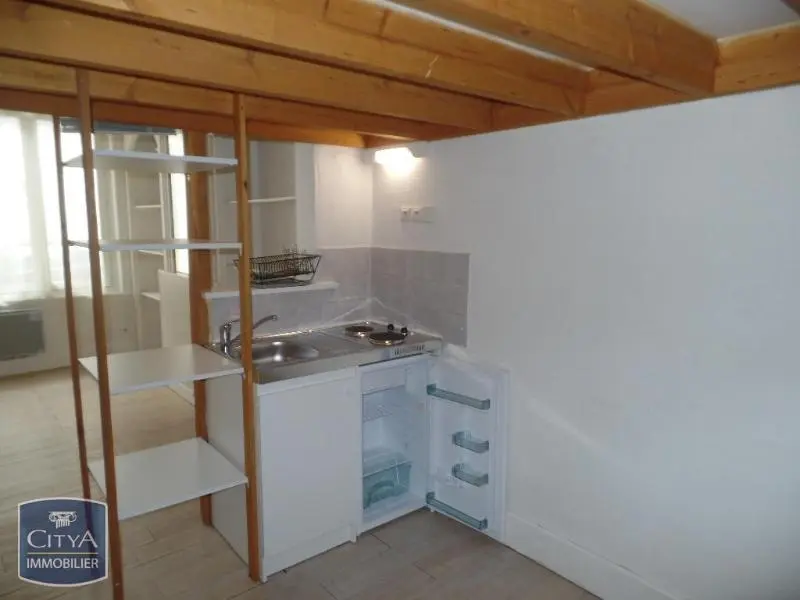 Photo 2 Appartement 1 pièce 26.28m²