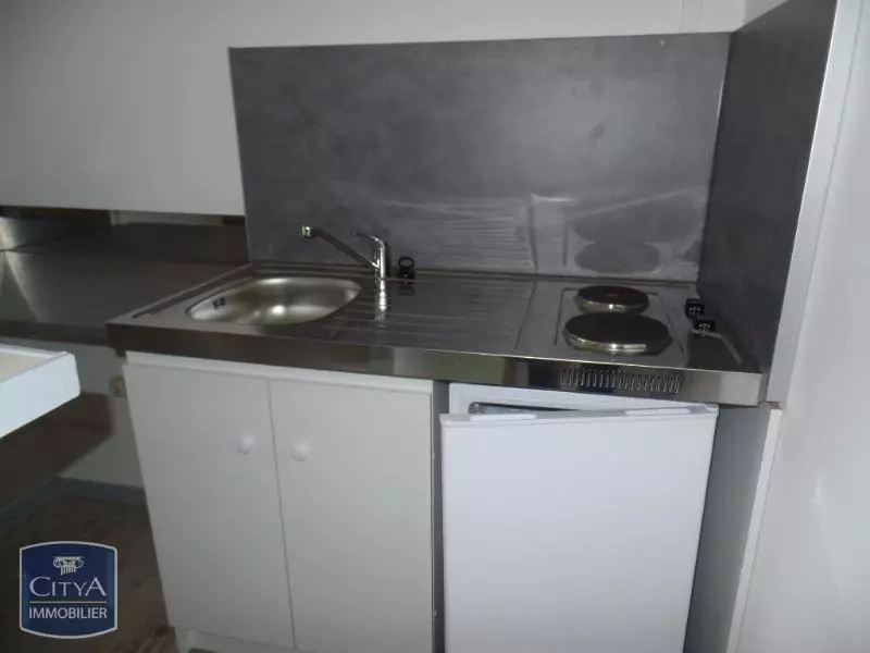 Photo 3 Appartement 1 pièce 29.81m²