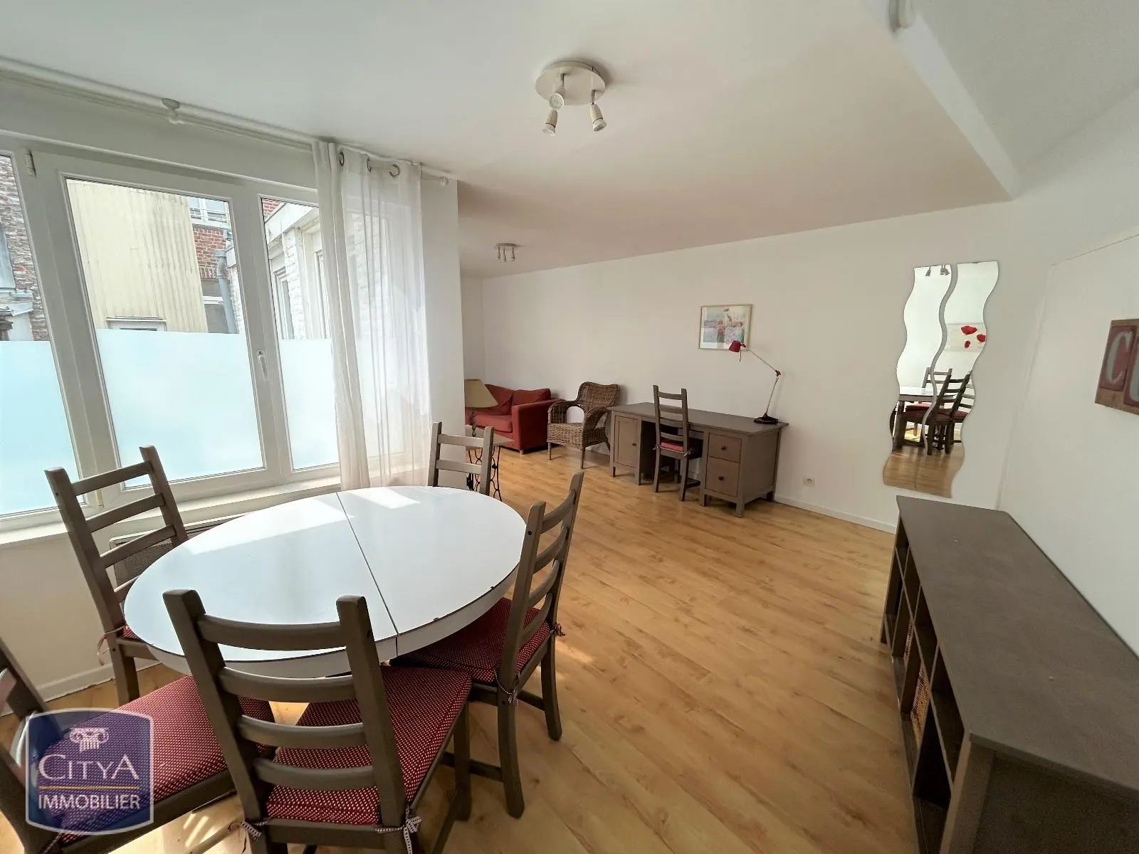 Photo 2 Appartement 1 pièce 47.31m²