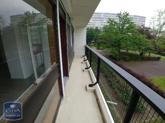 Photo 2 Appartement 1 pièce 42.86m²