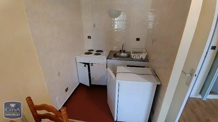 Photo 3 Appartement 1 pièce 27.6m²