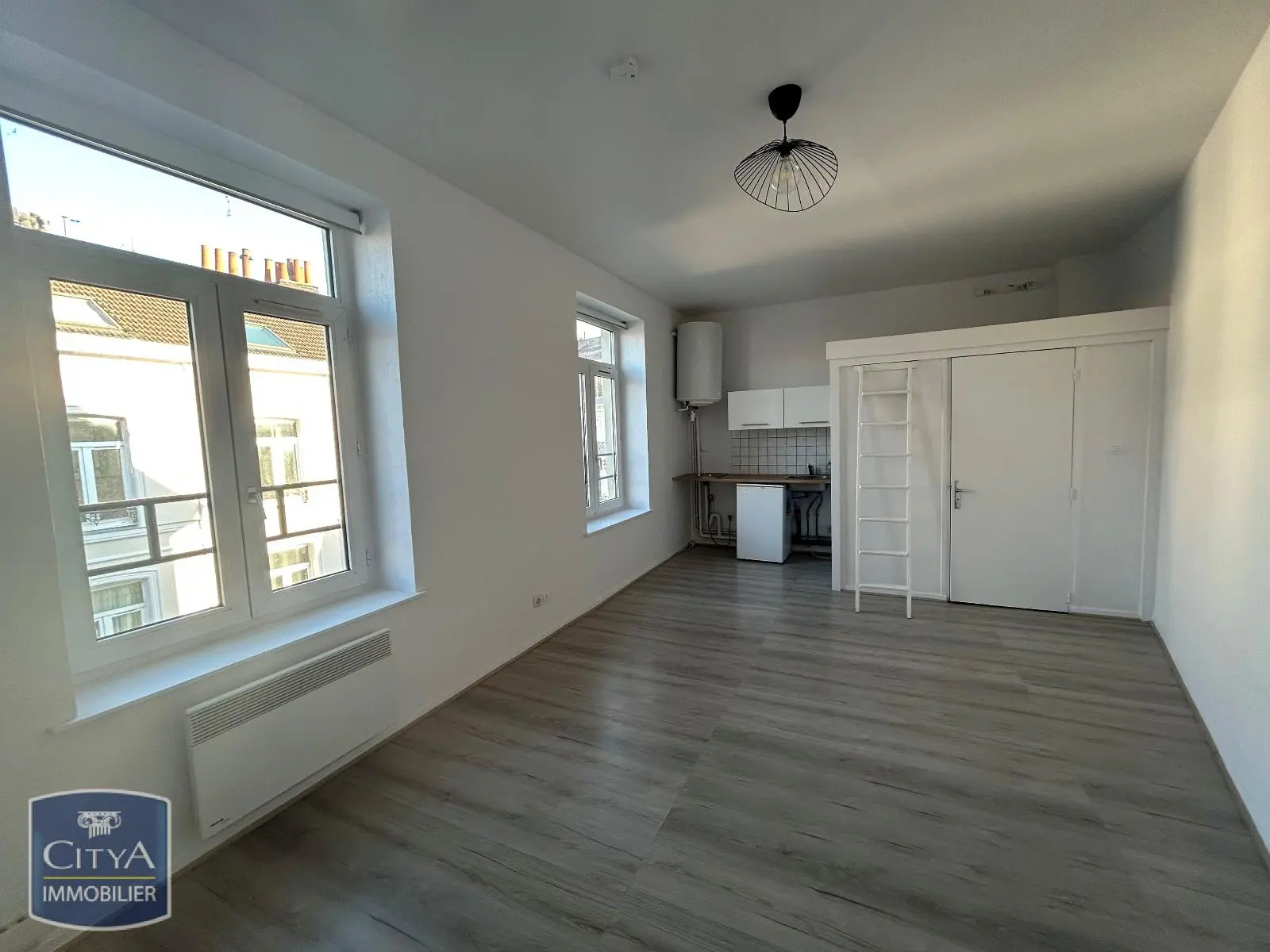 Photo 2 Appartement 1 pièce 22.12m²