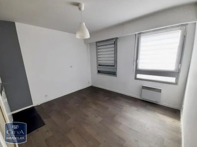 Photo 2 Appartement 1 pièce 19.1m²