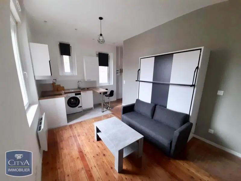 Photo 1 Appartement 1 pièce 23.7m²