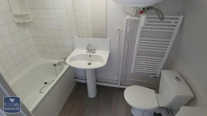 Photo 3 Appartement 1 pièce 12.02m²