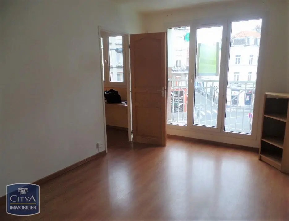 Photo 2 Appartement 2 pièces 43m²