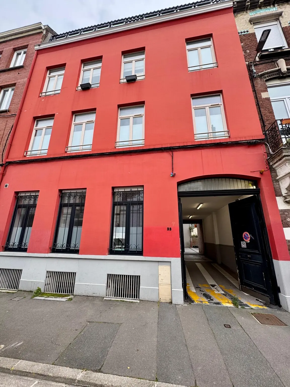 Photo 3 Parking 18m²