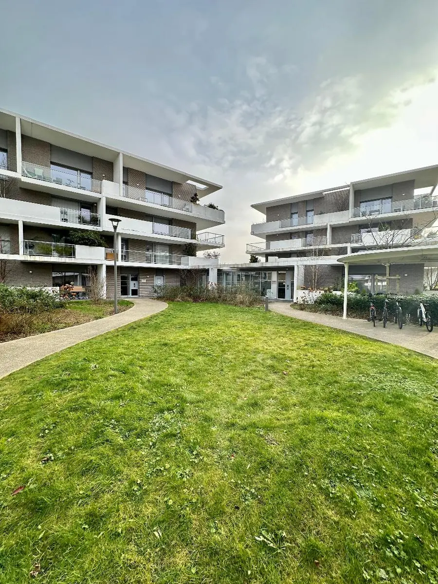 Photo 8 Appartement 1 pièce 37.3m²