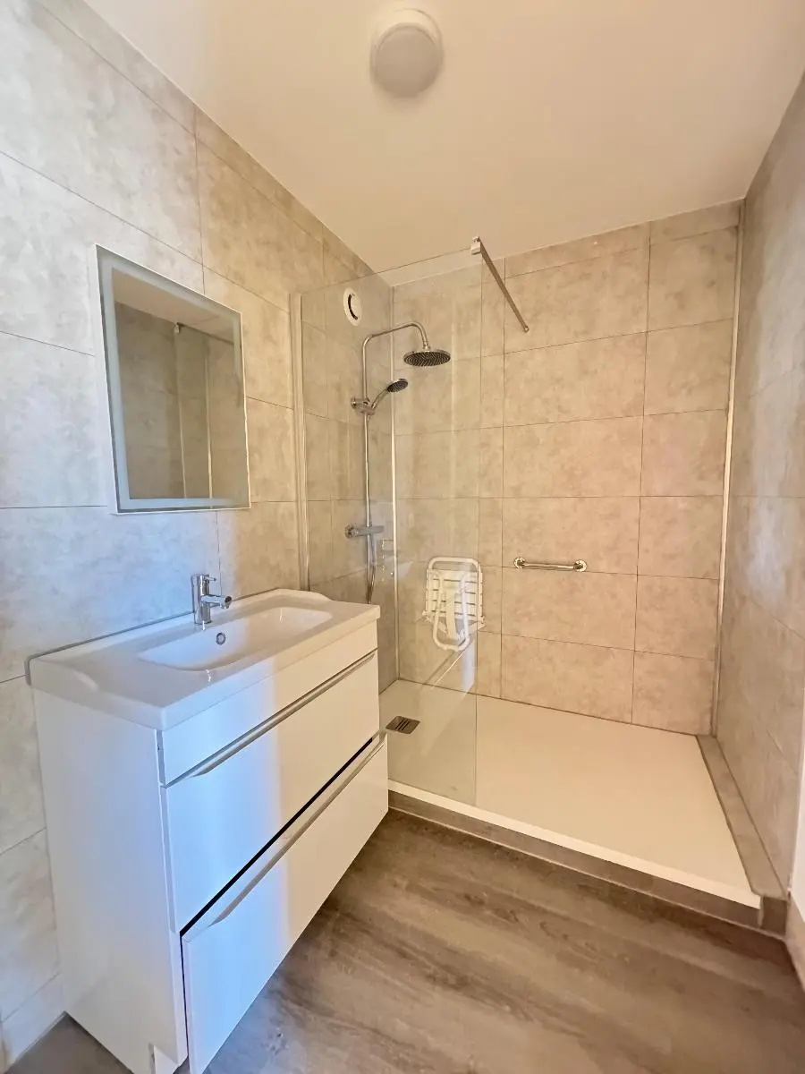 Photo 8 Appartement 2 pièces 45m²