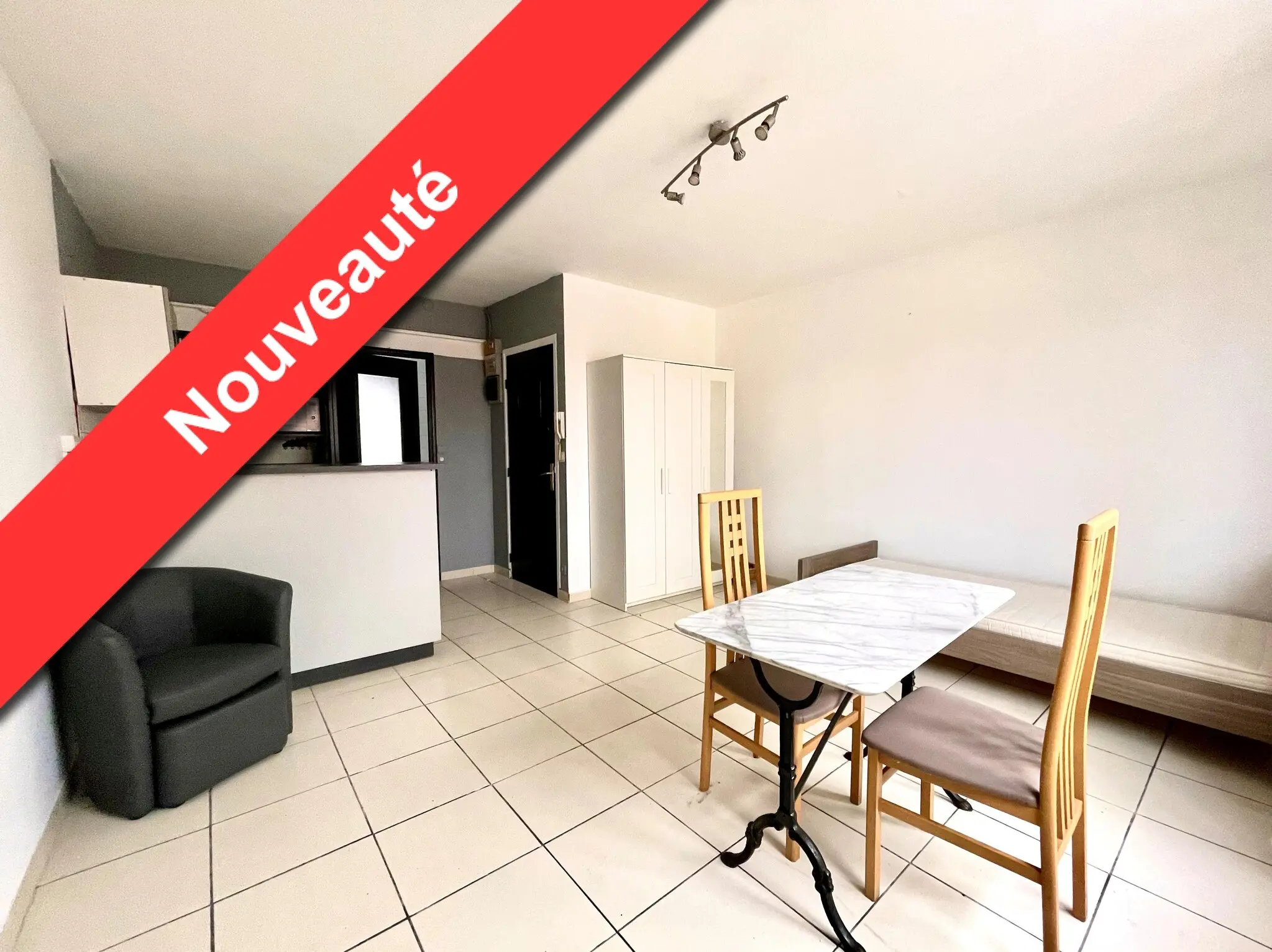 Photo 1 Immeuble 158m²