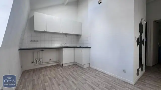 Photo 1 Appartement 1 pièce 38m²