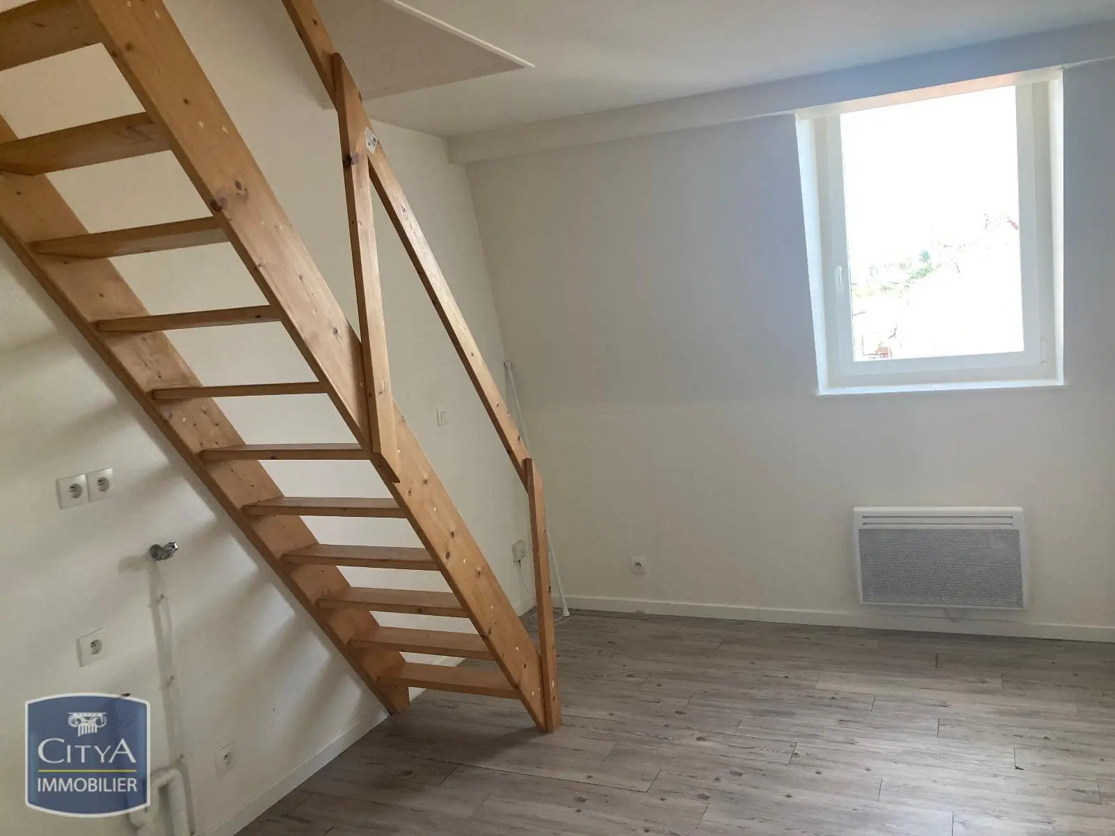 Photo 2 Appartement 1 pièce 21.18m²