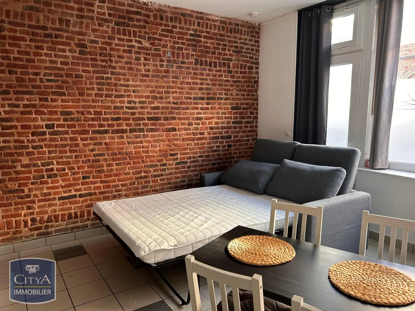 Photo 2 Appartement 1 pièce 29.84m²