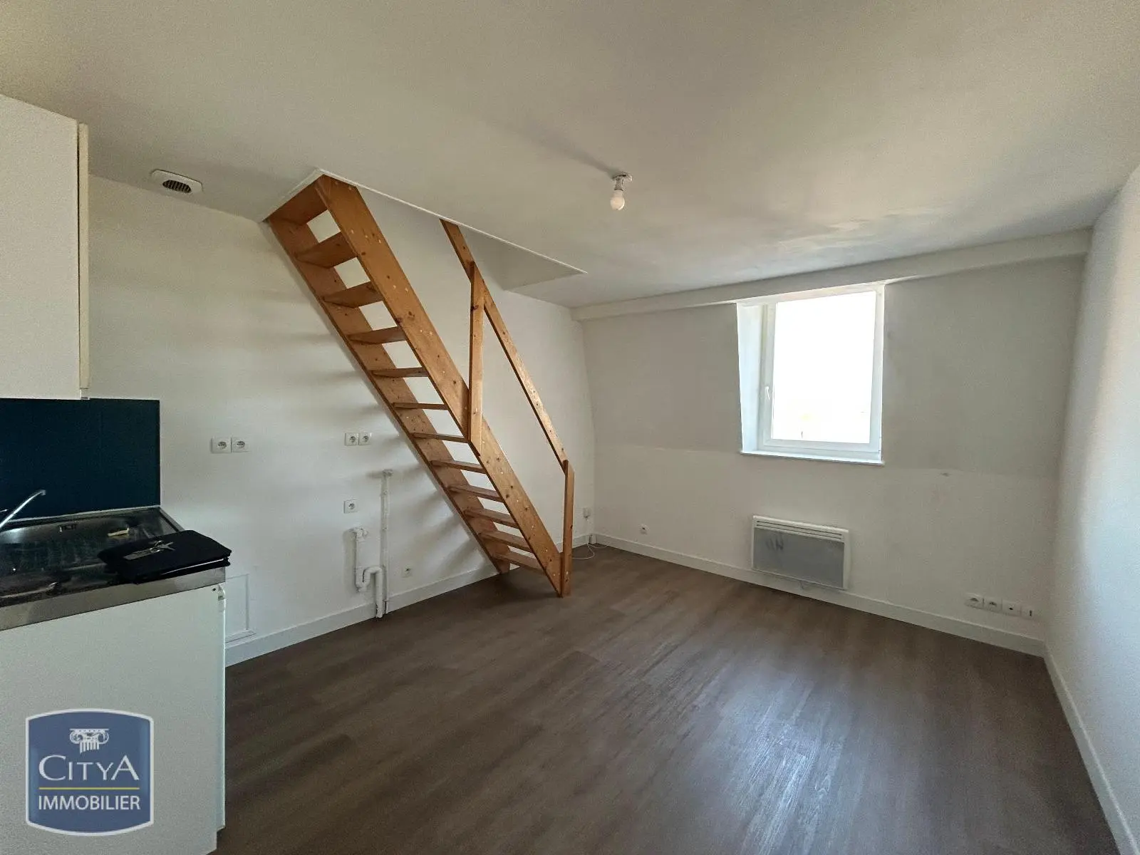 Photo 1 Appartement 1 pièce 21.18m²