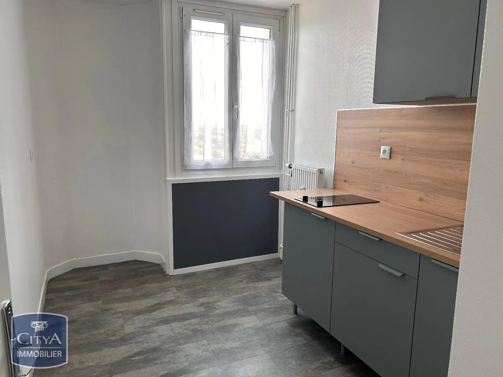 Photo 1 Appartement 1 pièce 32.58m²