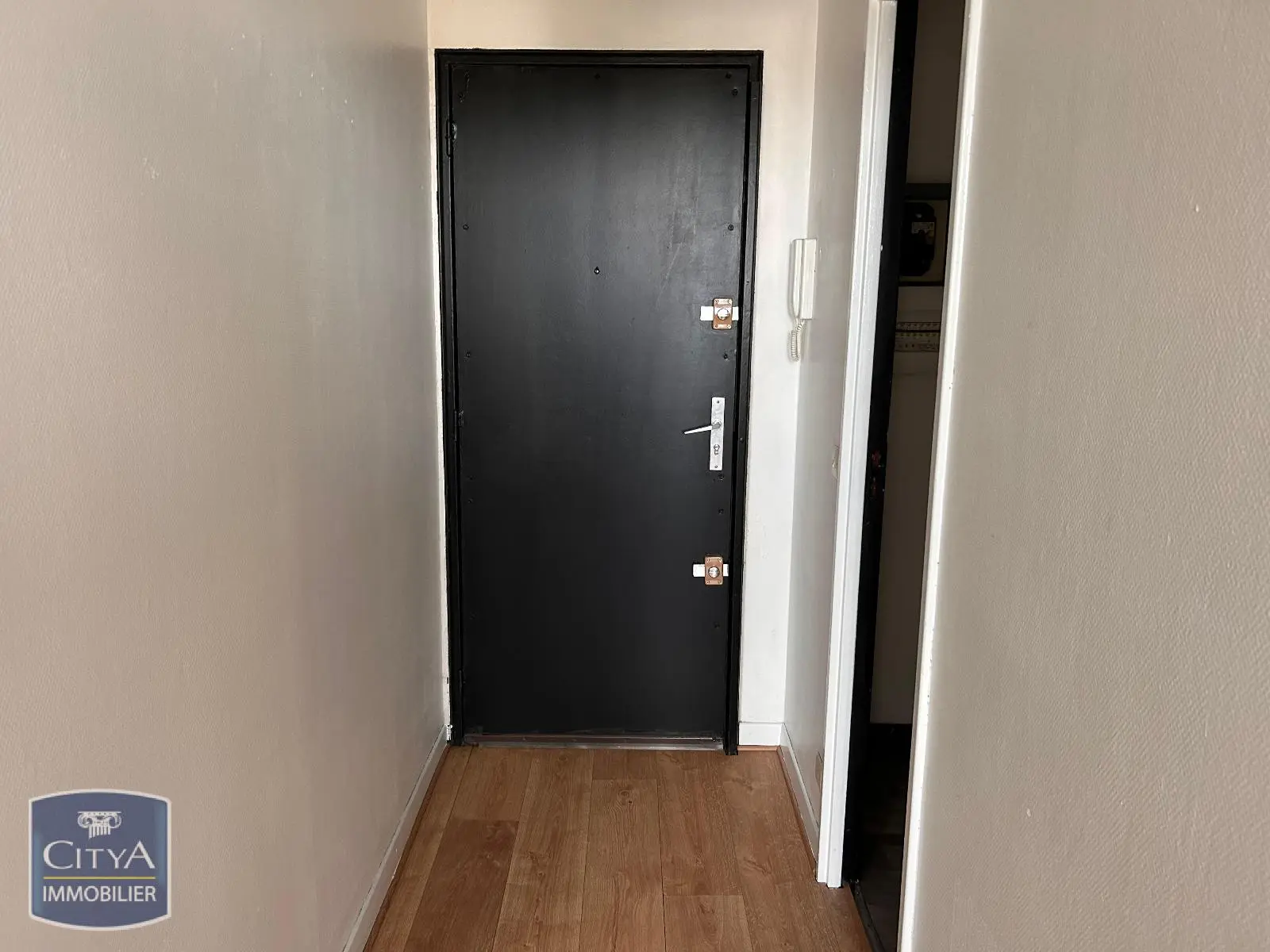 Photo 4 Appartement 1 pièce 32.58m²