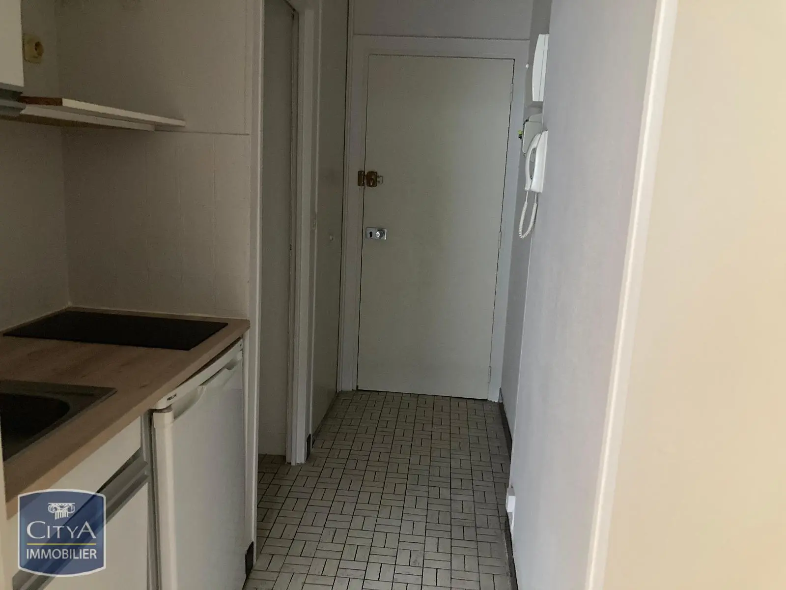 Photo 3 Appartement 1 pièce 18.62m²