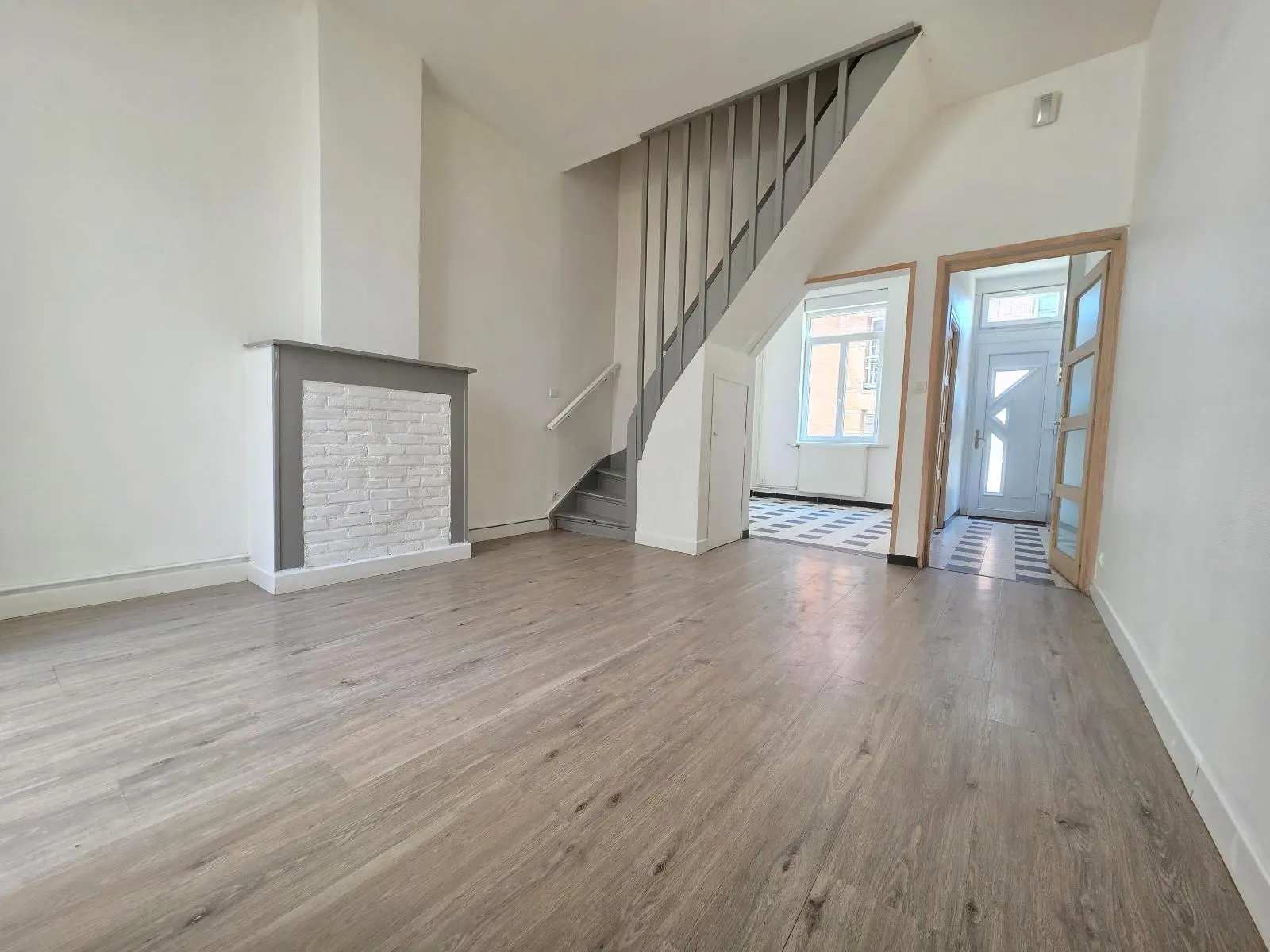 Photo 1 Maison 5 pièces 90m²