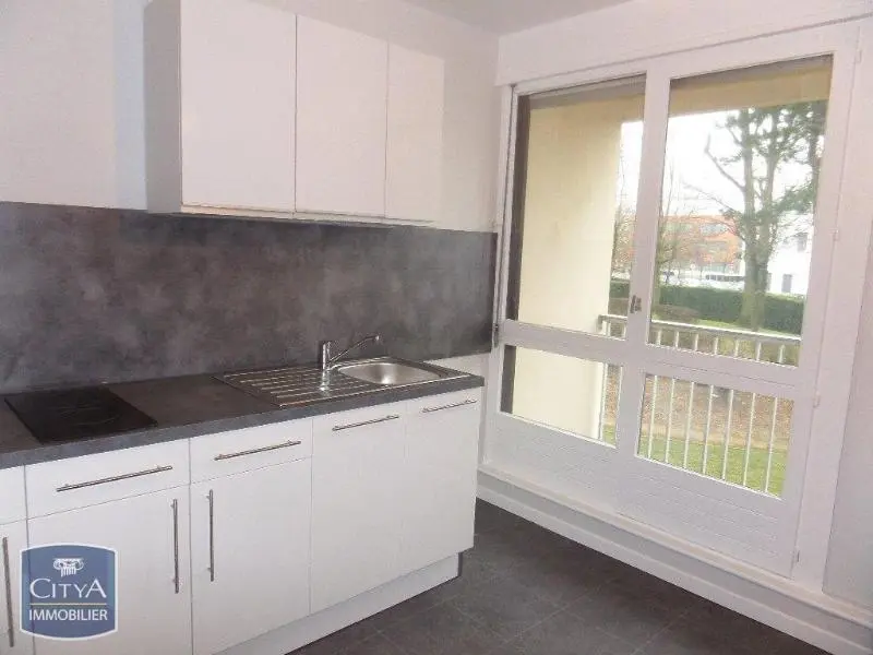 Photo 2 Appartement 1 pièce 33.02m²