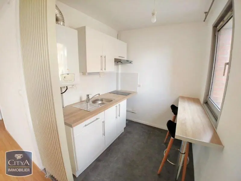 Photo 2 Appartement 1 pièce 28.83m²
