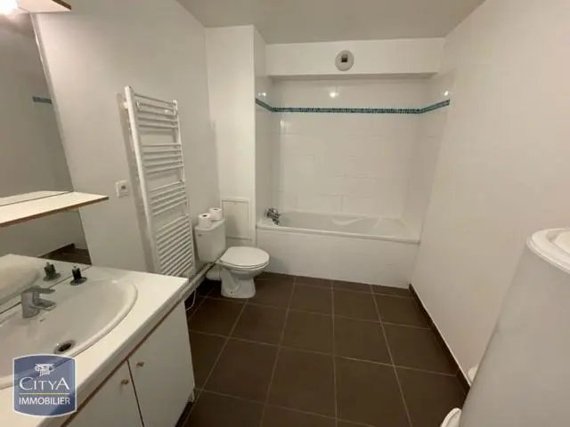 Photo 3 Appartement 1 pièce 30.78m²