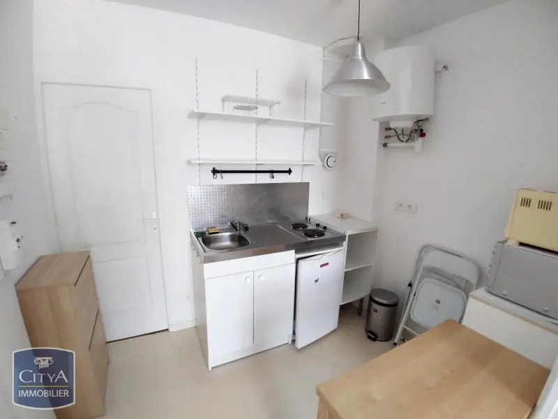 Photo 2 Appartement 1 pièce 21.47m²