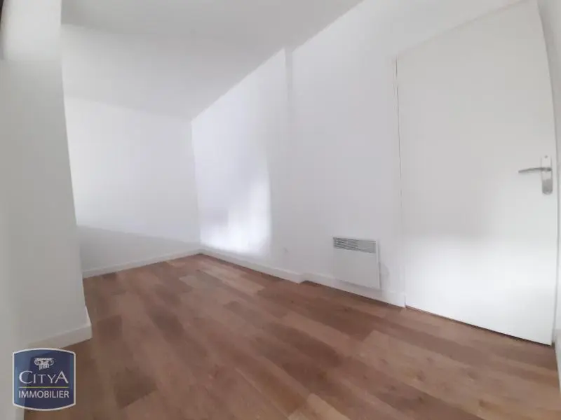 Photo 3 Appartement 1 pièce 33.23m²
