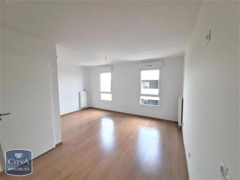Photo 1 Appartement 1 pièce 25.5m²
