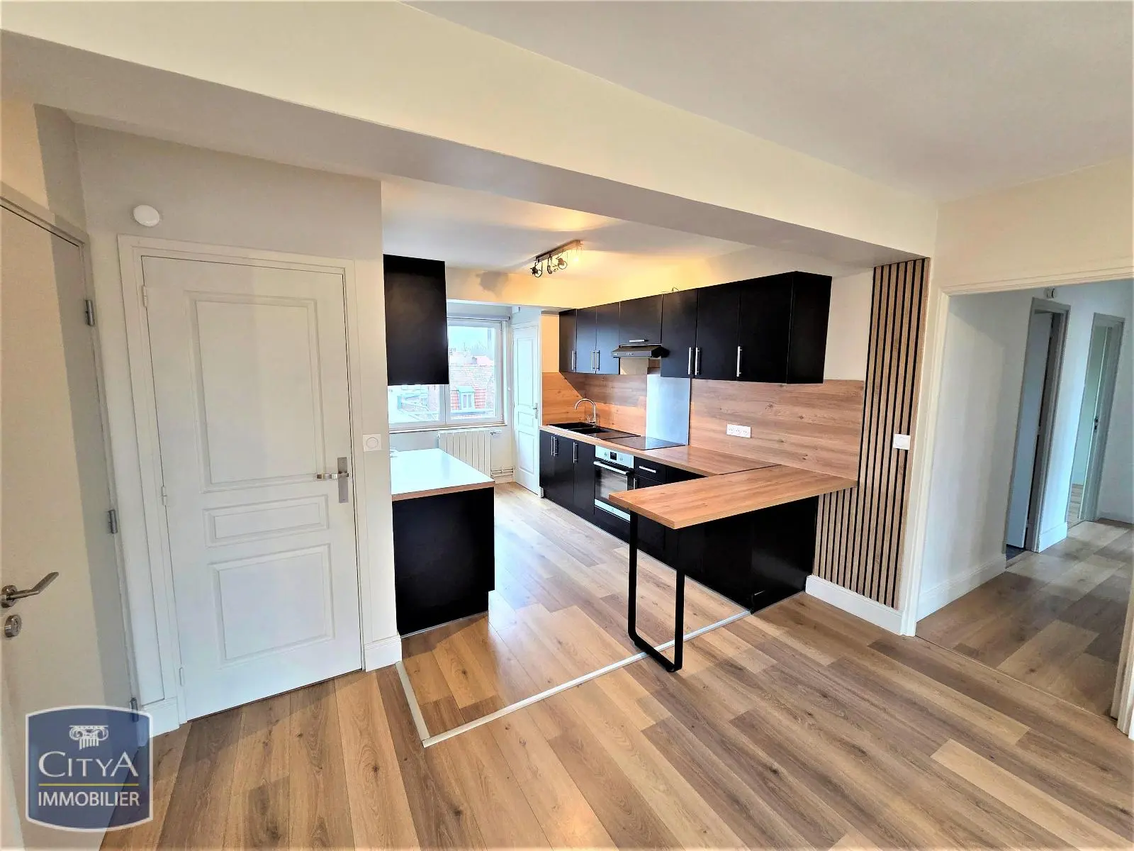 Photo 3 Appartement 4 pièces 77.7m²