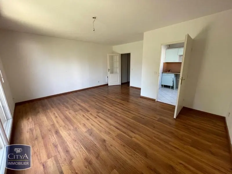 Photo 1 Appartement 2 pièces 57.77m²